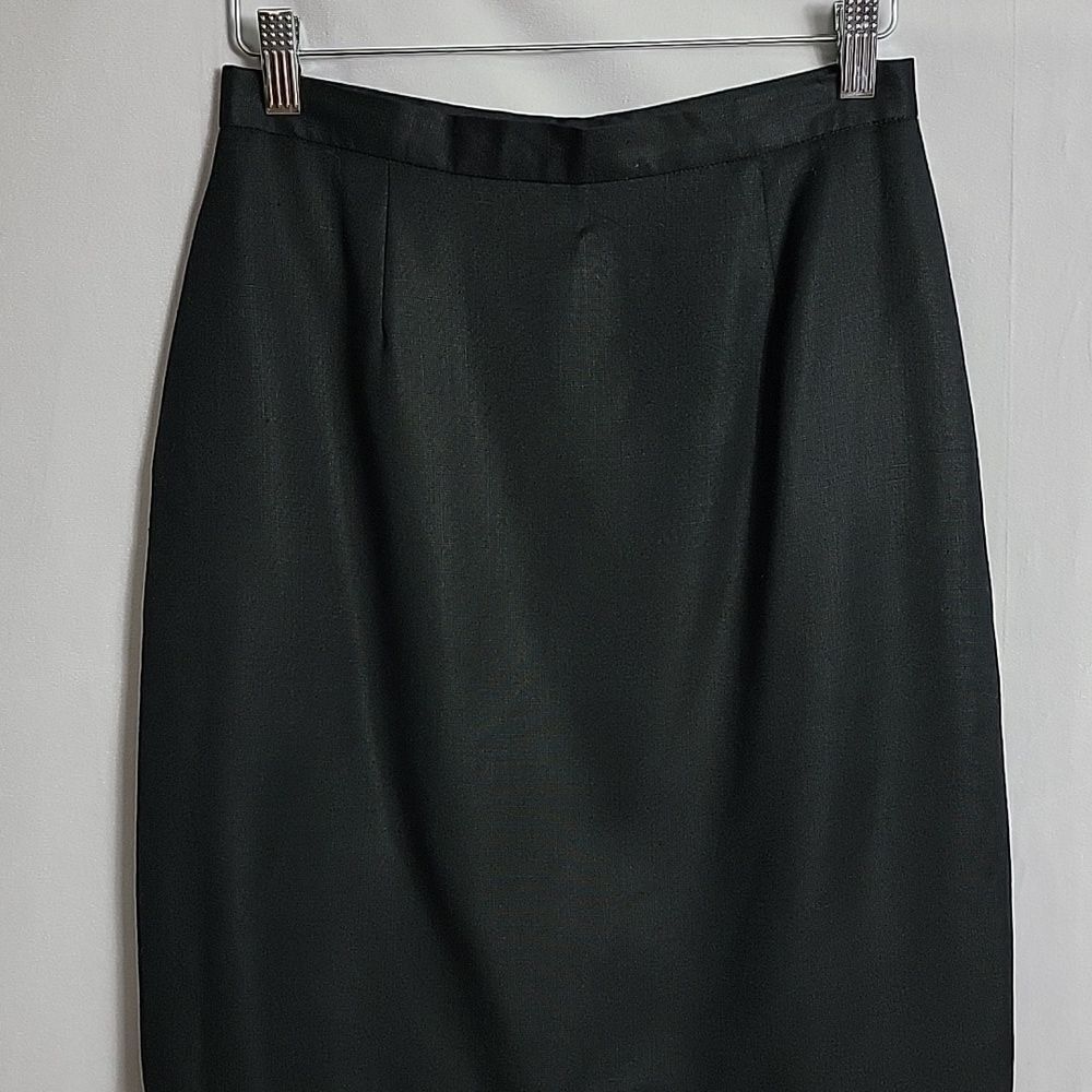 🖤5/$20🖤 BLACK PENCIL SKIRT.. - Picture 3 of 11